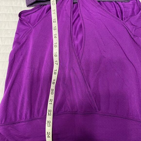 Lululemon Nouveau Limits Tank Built in Bra Women Size 6 - Picture 8 of 9